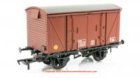 38-872 Bachmann BR 12 Ton Vanwide Ventilated Van number B784676 in BR Bauxite (Late) livery.